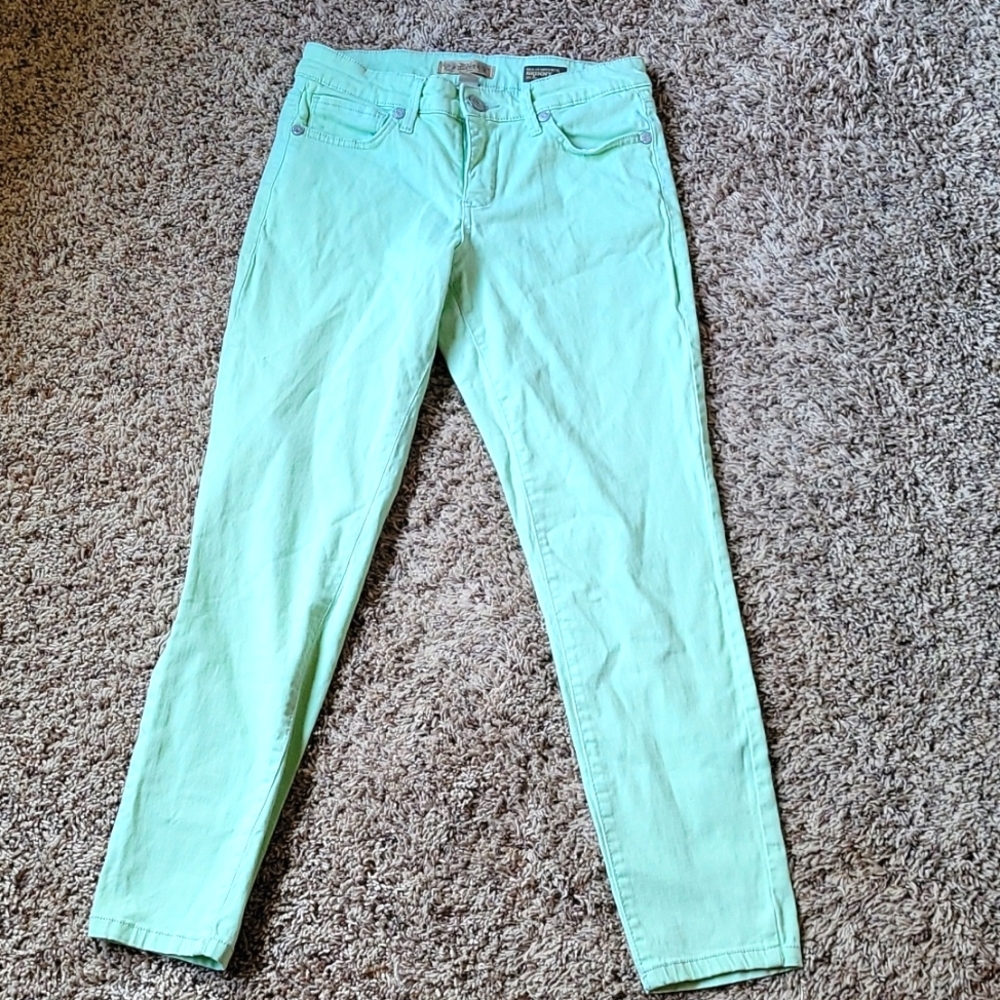 Nine West Skinny  size 28/6r mint jeans